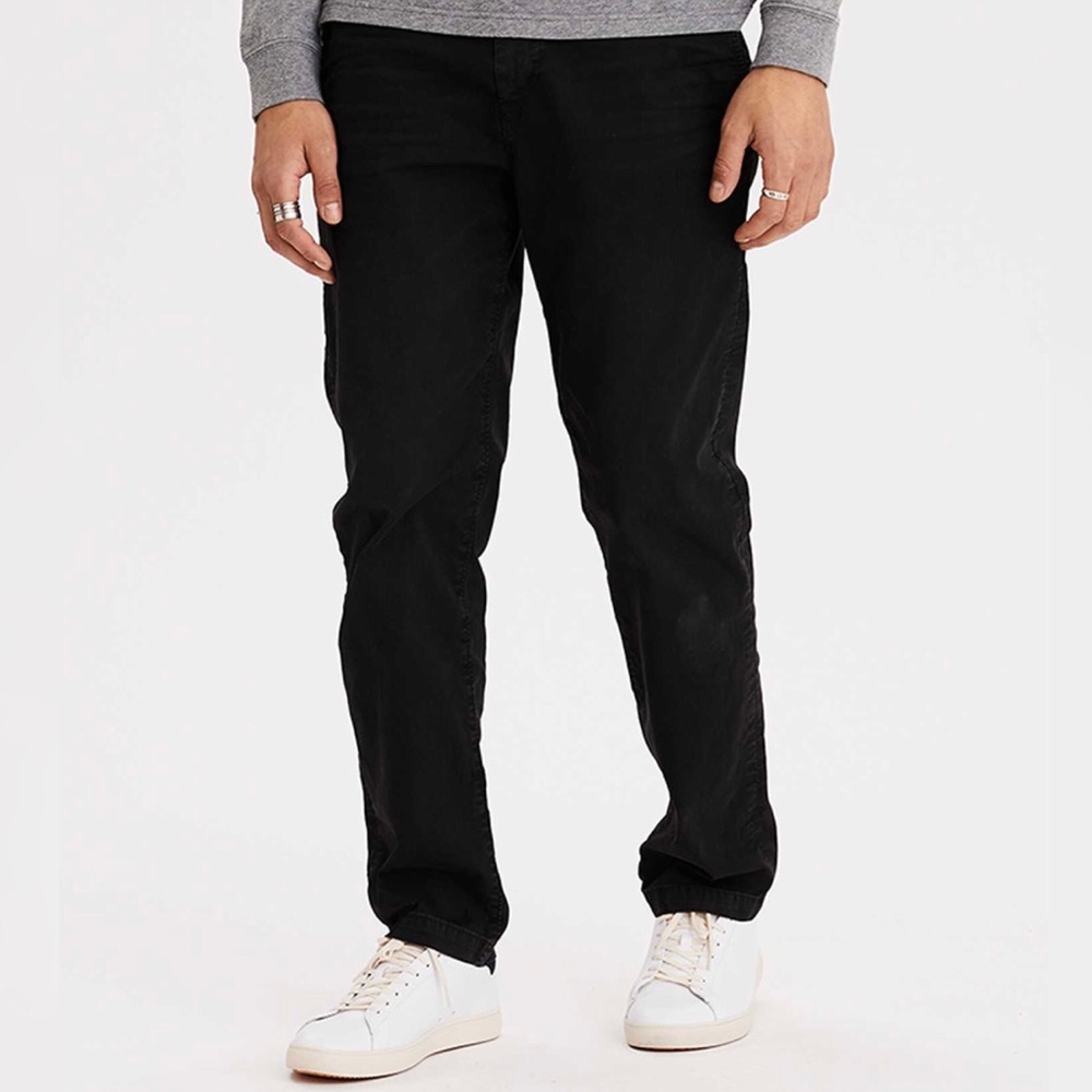 SOLD! AE Extreme Flex Slim Straight Chinos 29x32